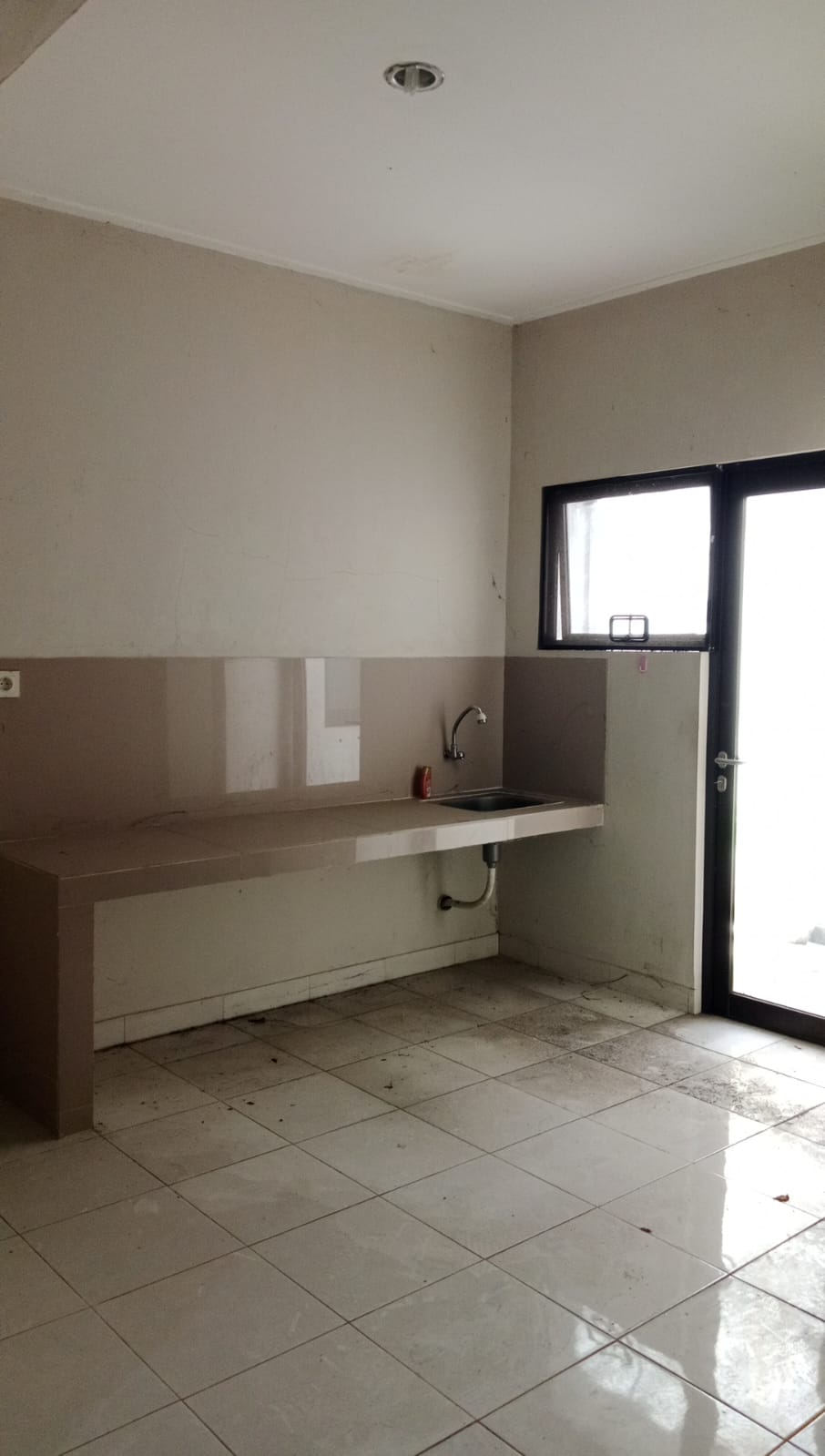 Rumah Dijual di Cluster Le Freya Lippo Cikarang